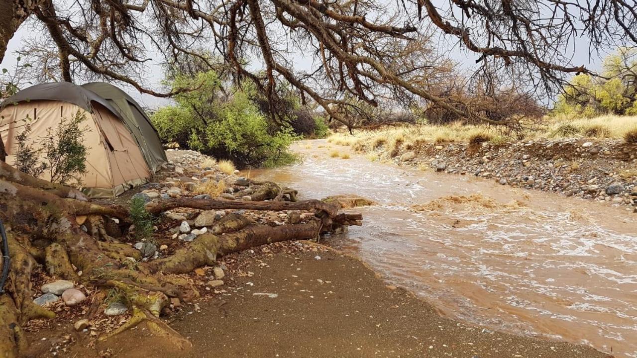 فيلا Tsauchab River Camp سيسريم المظهر الخارجي الصورة